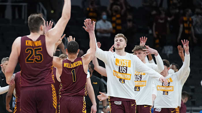 Loyola Chicago celebrates after a win over Illinois